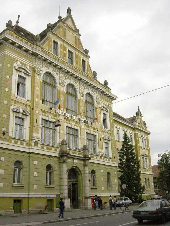 Central City Ap Sibiu Exterior foto